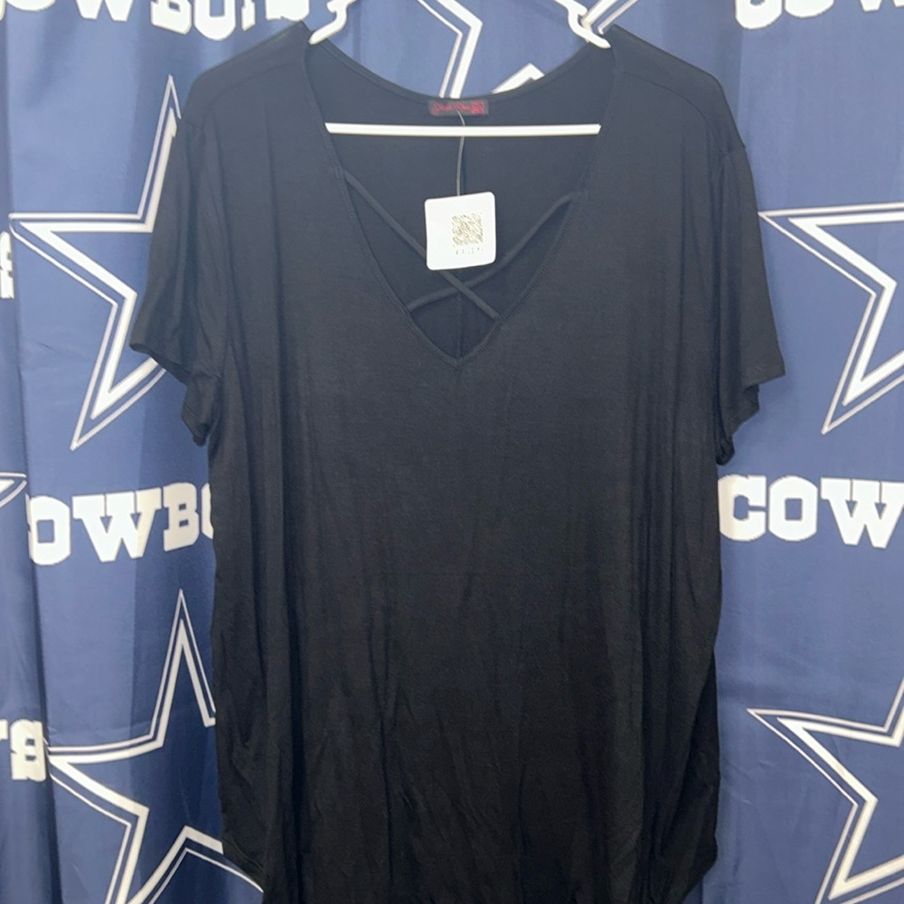 NWT Shiela Rose black shirt Size 2X